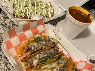 Los Agavez Taqueria