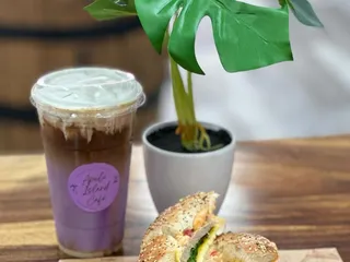 Apelu Island Cafe