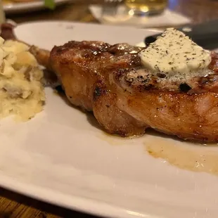 Tomahawk Pork Chop
