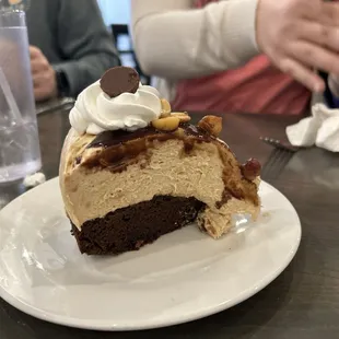 Peanut butter pie