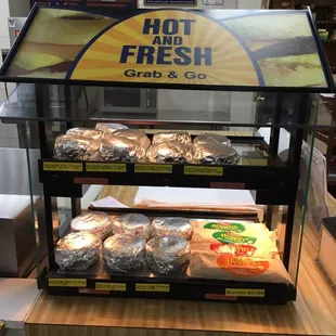 Hot Breakfast sandwiches 2 Go.
