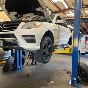 We provide services for all types of vehicles from Hondas, Toyotas, Volvos, BMWs, Fords, Chevys, Mercedes and more!