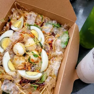 Vietnamese Rice Paper Salad, Honey Lemon Green Tea, Smash Milo Milk