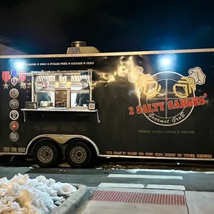 a food truck at night