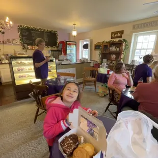Inside the lovely bakery and cafe, it was such a cute spot to enjoy a treat