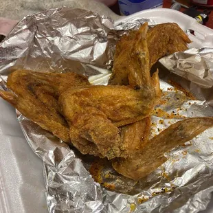 4 pc whole wings, hot lemon pepper, dry
