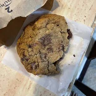 Chocolate chip cookie