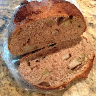 Pear and Walnut Loaf