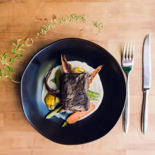 AMERICAN WAGYU SIRLOIN Herbed Potatoes | Charred Spring Onion | Harissa Glazed Carrots | Chimichurri