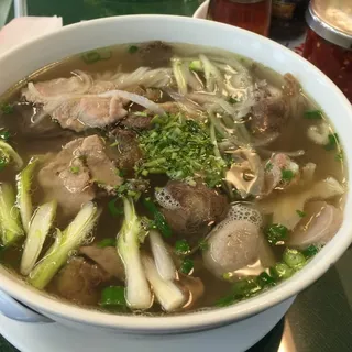 Medium Rare Beef Noodle Soup