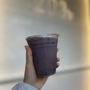 Ube latte