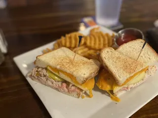 Valhalla Pub and Eatery