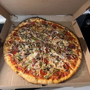 Deluxe Pizza