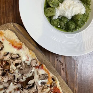 Cotto &amp; Funghi (without meat) &amp; gnocchi pesto special