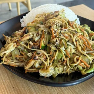 Chicken Yakisoba with white rice