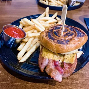 Cotswold Chicken and regular fries