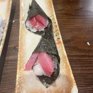 Yellowtail Hand Roll