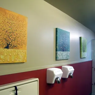 cool artwork in the bano