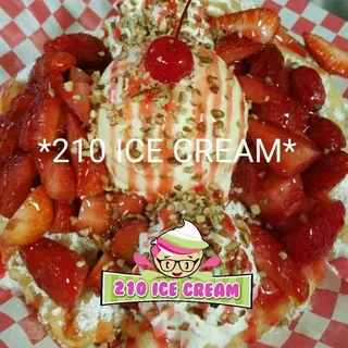 Strawberry Funnel Cake