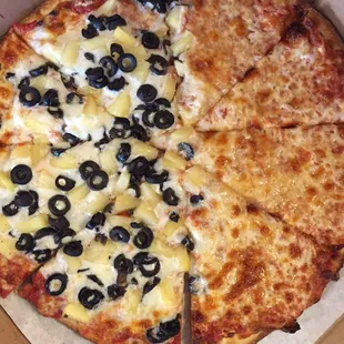 The pizza that I ordered was a half-and-half! Delicious!