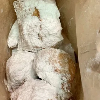 Nola Beignets