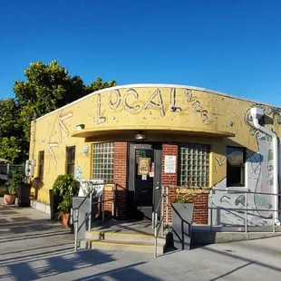 Entrance to coffee shop