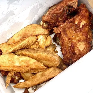 8 Piece Family Chicken and  Potato Wedges