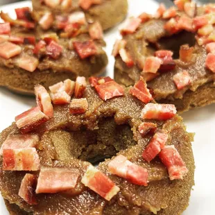 Pumpkin Caramel Bacon doughnuts...really!!