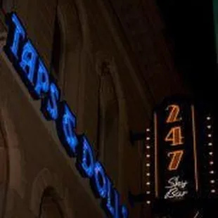 the neon sign for the restaurant