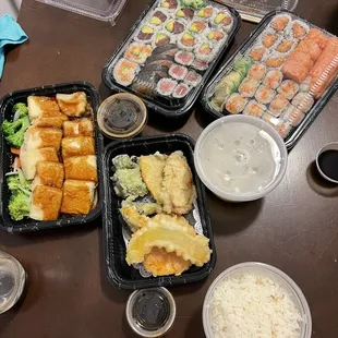 Menu items: S1. Miso Soup Spicy Tuna R5. Spicy Scallop Roll R7. Spicy Salmon Roll R15. Yellowtail Scallion Roll 14. Spicy Girl Roll