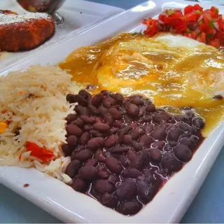 Huevos Ranchero Burger