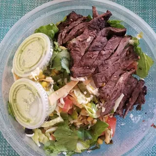 Baja Grilled Skirt Steak Salad
