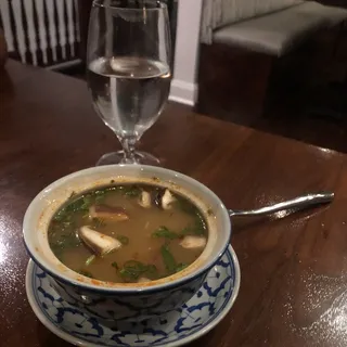 Tom Yum Soup ** (GF)