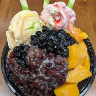 3 topping (boba, mango, and red bean) Taiwanese Shaved Ice