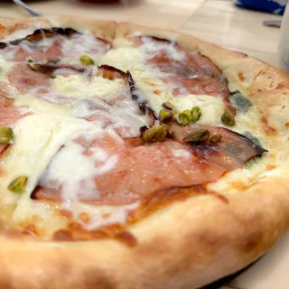 Mortadella Pizza