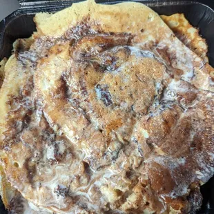 Cinnamon roll pancakes