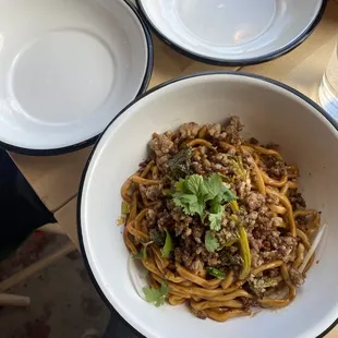 ramen and noodles, food