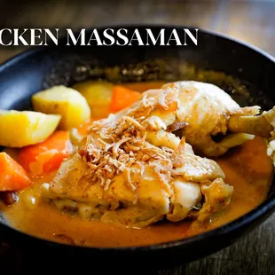 a bowl of chicken massaman