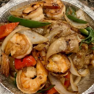 Drunken noodles with shrimp