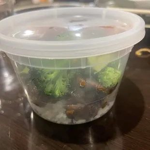 Sturdy take out containers