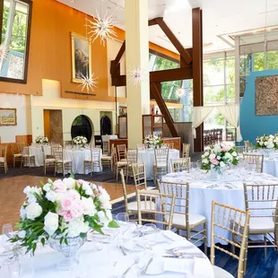 2941, main room, by Nesh photography