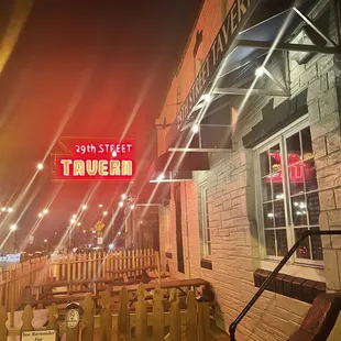 the outside of the restaurant