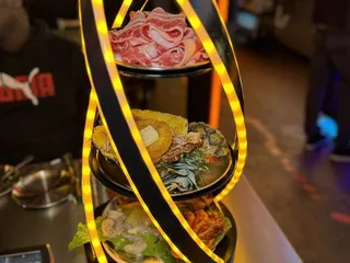 MeatUp Korean BBQ & Bar