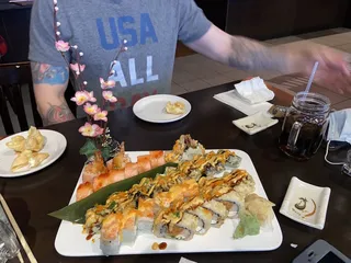 Kiyomi Sushi Steakhouse