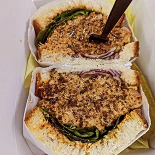 Spicy chicken sandwich