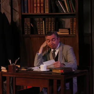 Good Company Players' SHADOWLANDS at 2nd Space Theatre