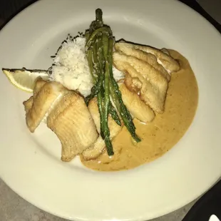 Local Lake Superior fresh caught whitefish &amp; asparagus.