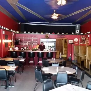 Seating and bar area.
