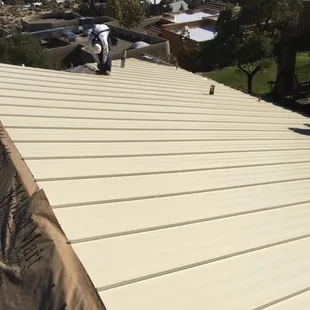 Metal roof install