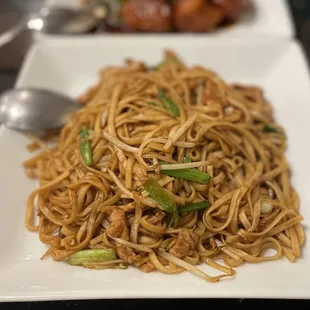 Pork Lo Mein